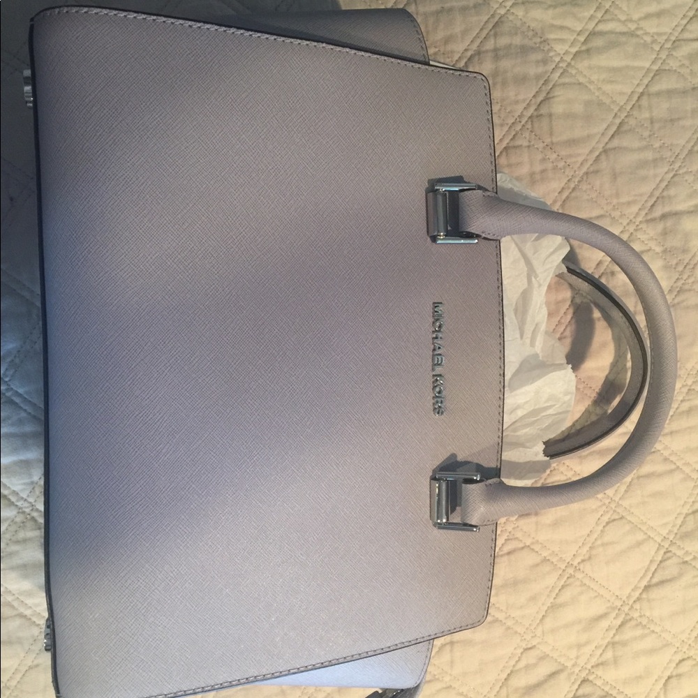 Michael kors medium Selma lilac satchel